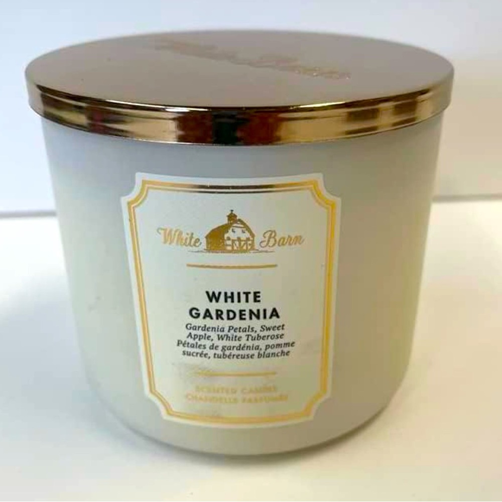 White gardenia candle 3 wick, 14.5 oz (new)